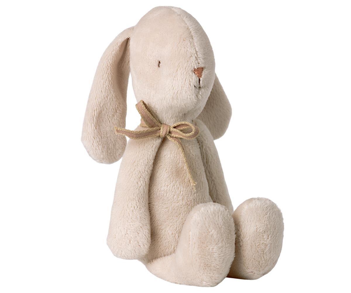Maileg Soft Bunny Small Off White 2022 Oskar s Wooden Ark