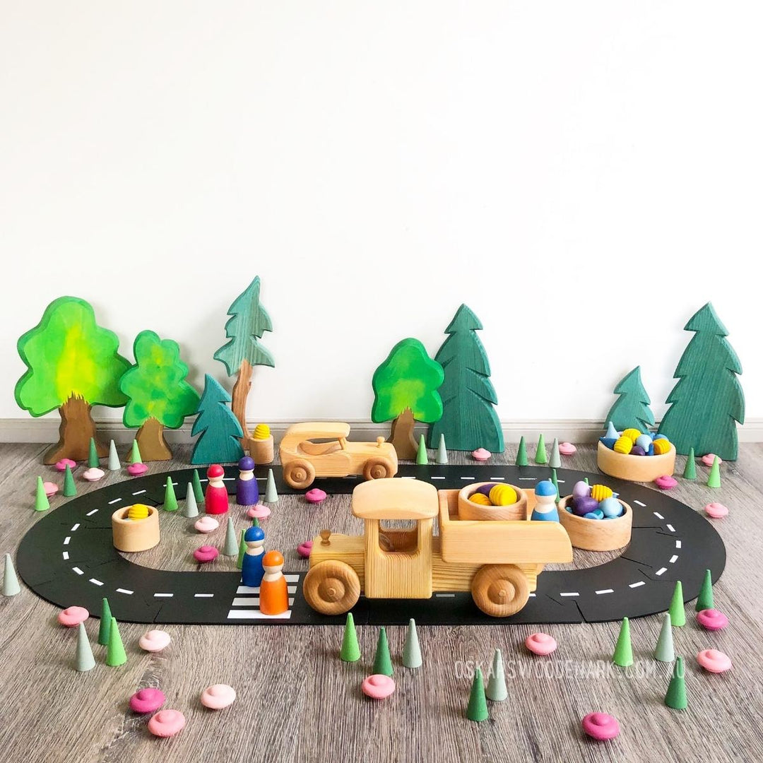 70200011 Debresk Big Tip Truck with Debresk Big Personal Car , Waytoplay Roads, Ostheimer Trees and Grapat Mandala