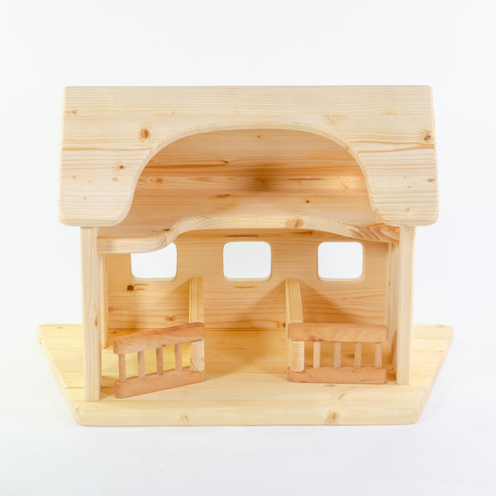 74005042 Drei Blatter Barn Stable Small