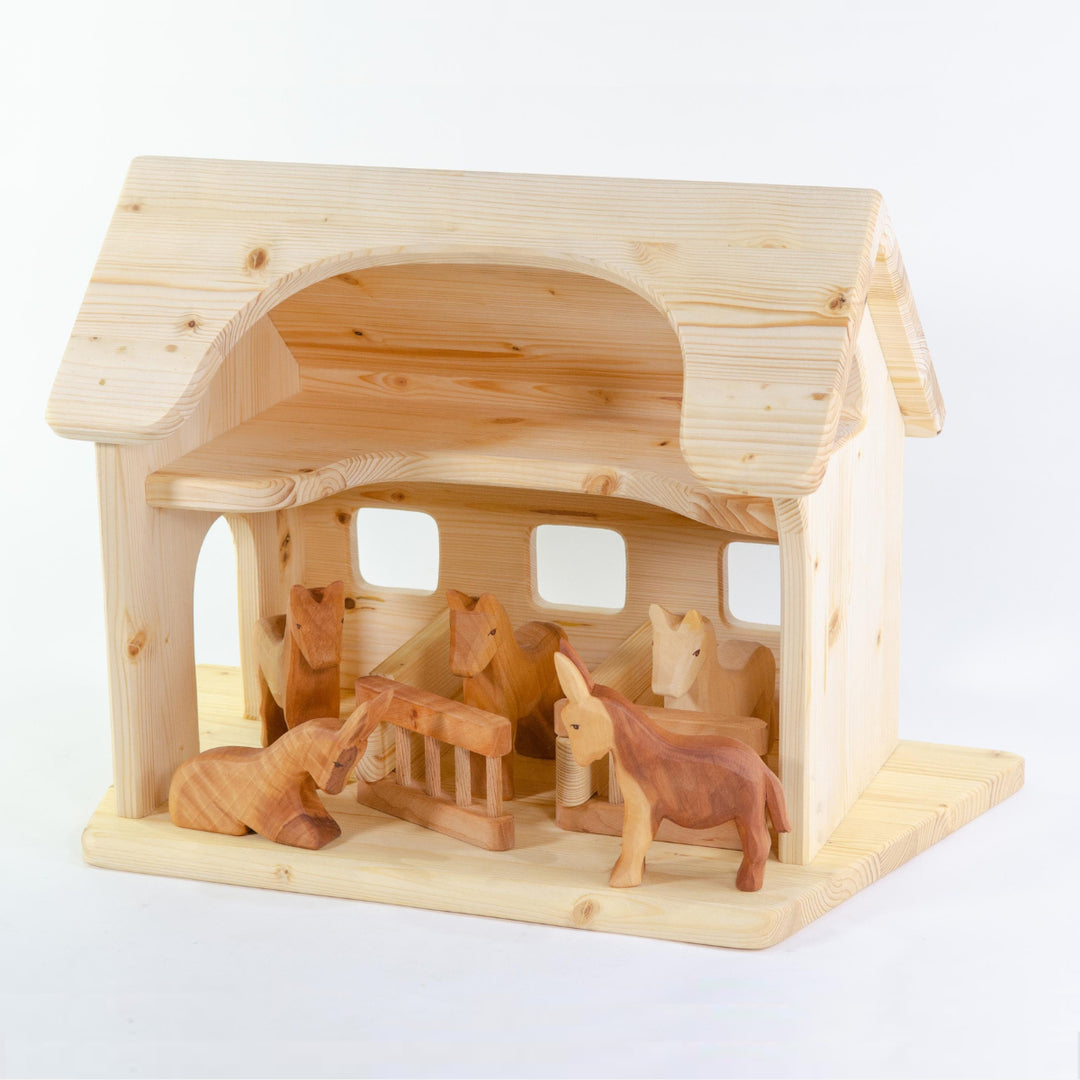 74005042 Drei Blatter Barn Stable Small