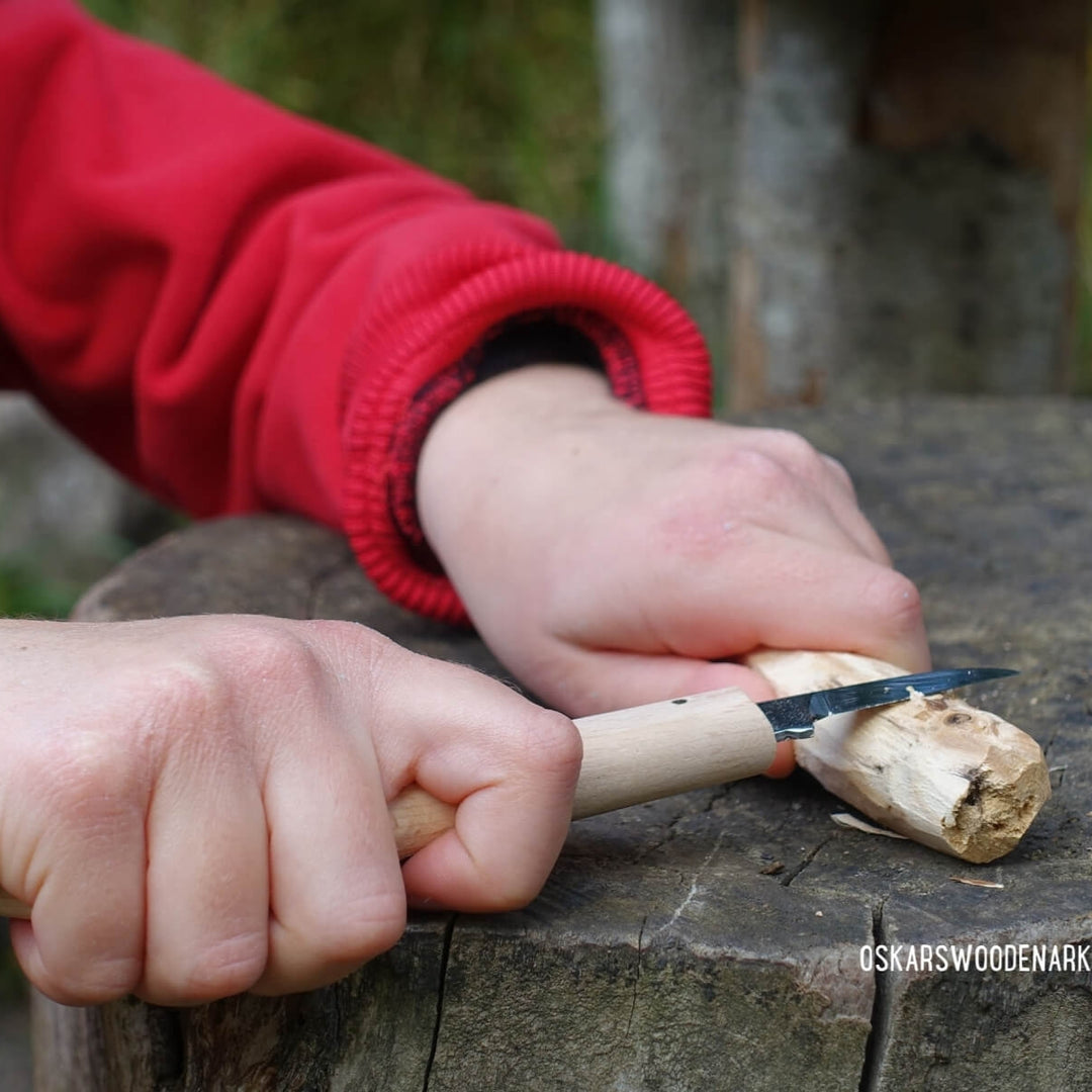 A600374 Kids at Work Carving Knife