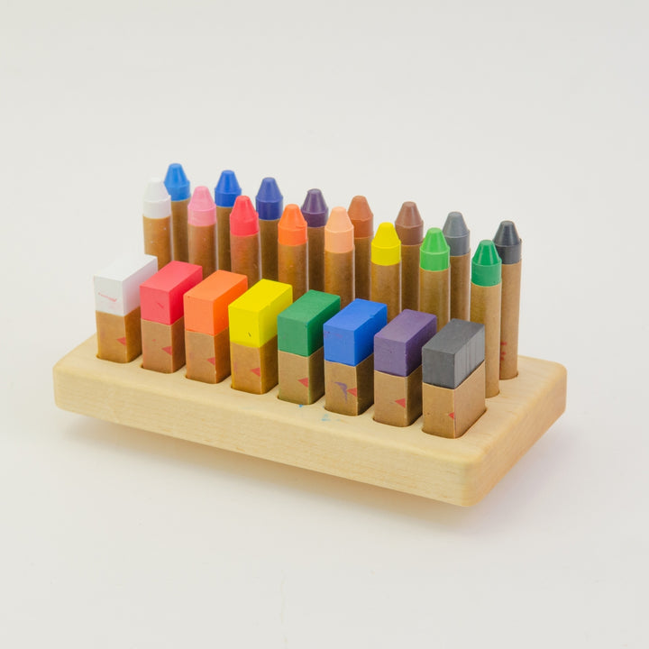 From Jennifer Crayon Holder for Kitpas 16 Medium Stick & 8 Block Crayons