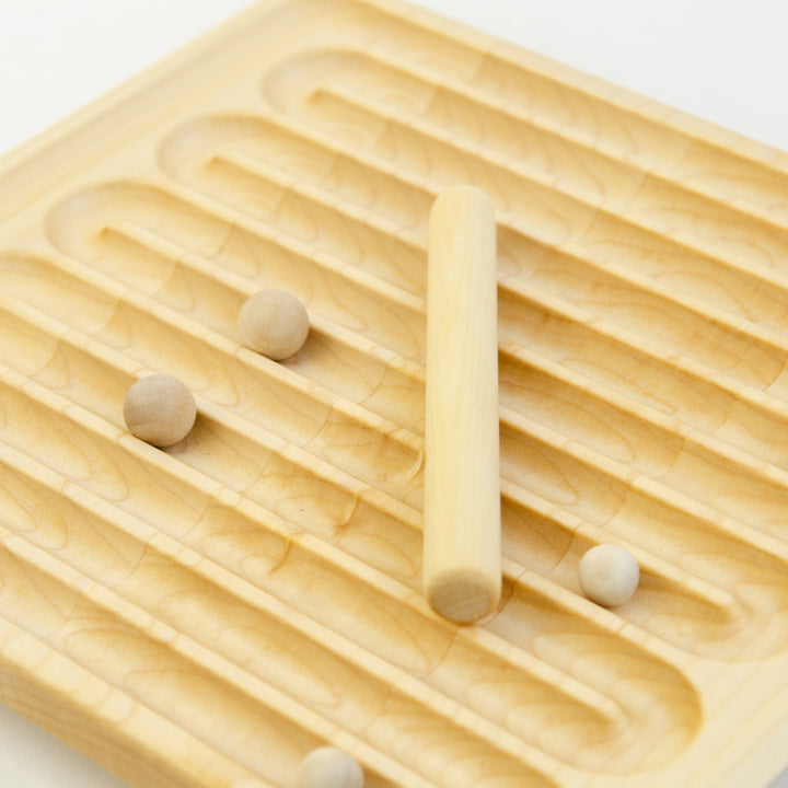 TFJ-6222 From Jennifer Reversible Spiral & Lines Board