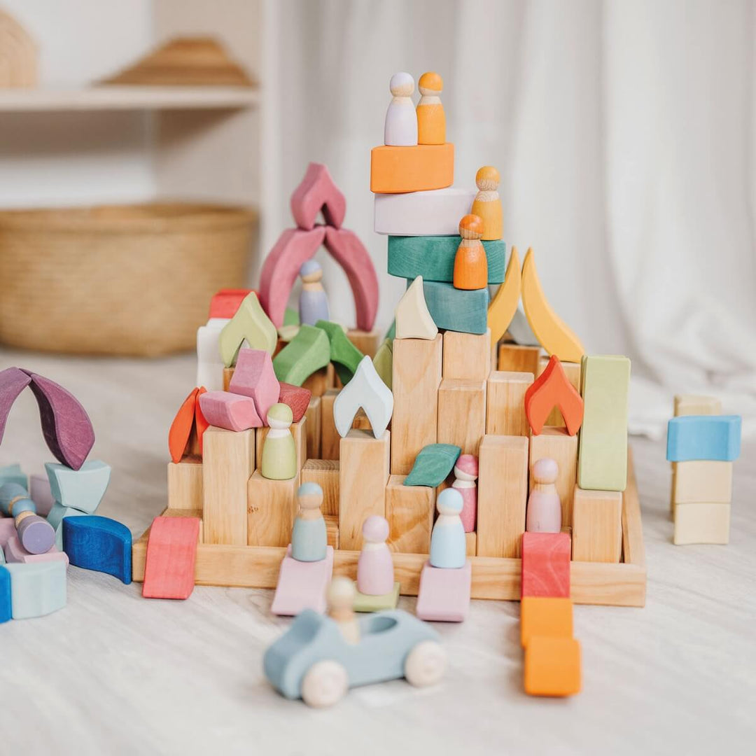 GR-42091 Grimm's Large Stepped Pyramid Natural (2023)