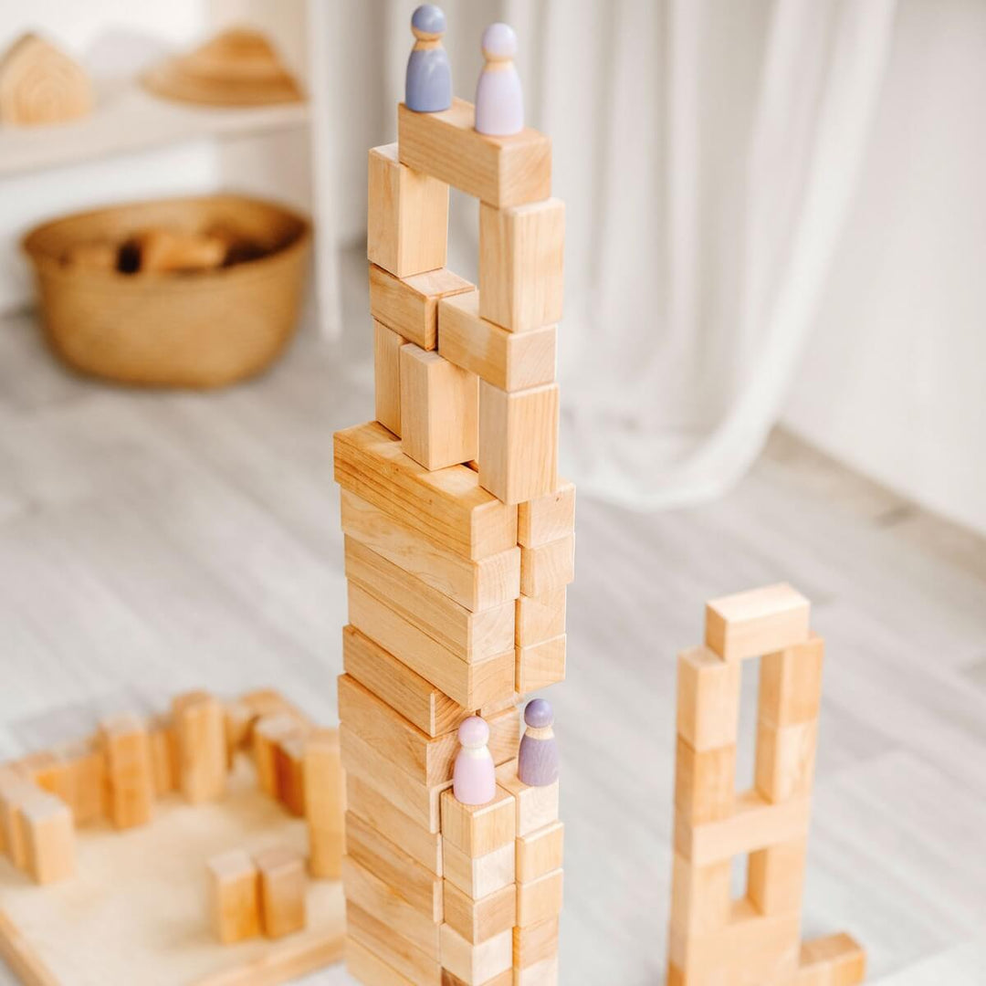 GR-42091 Grimm's Large Stepped Pyramid Natural (2023)