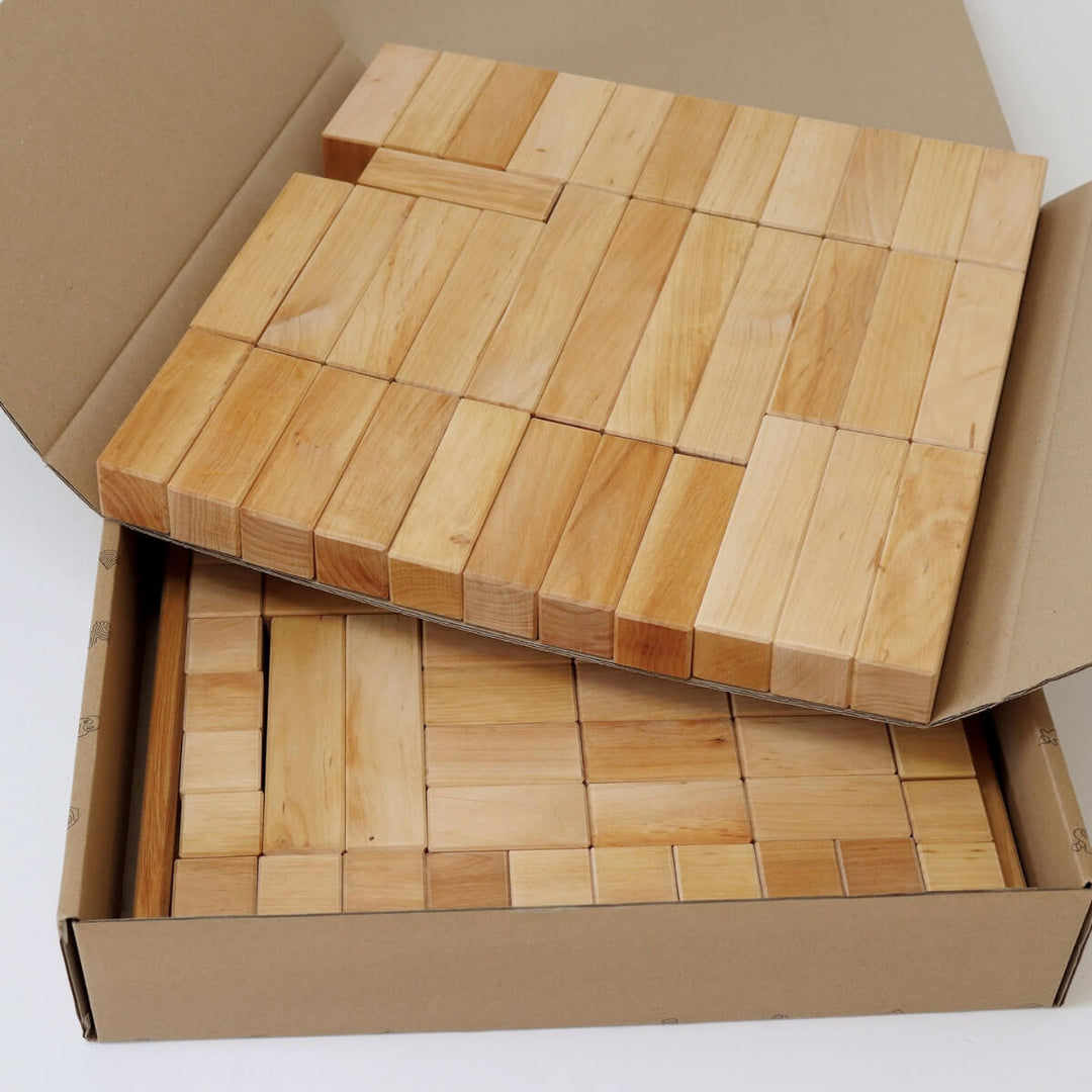 GR-42091 Grimm's Large Stepped Pyramid Natural (2023)