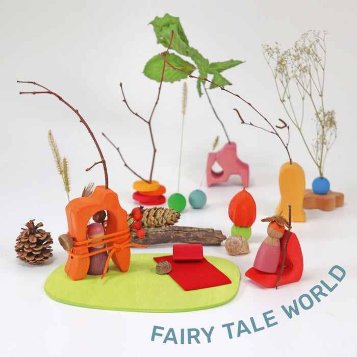 GR-07602 Grimm's Small World Play - Down By The Meadow (2023)