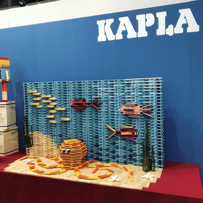 Kapla 200 Box Wooden Planks Natural and Coloured Sets