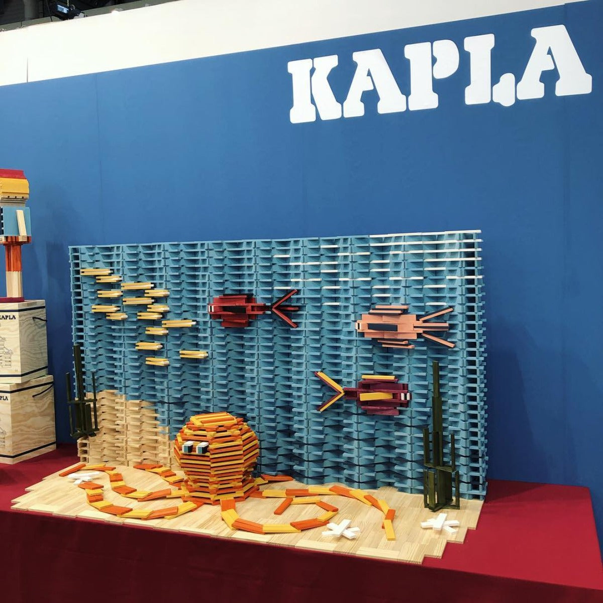 Kapla 100 Case Wooden Planks Natural and Coloured Sets