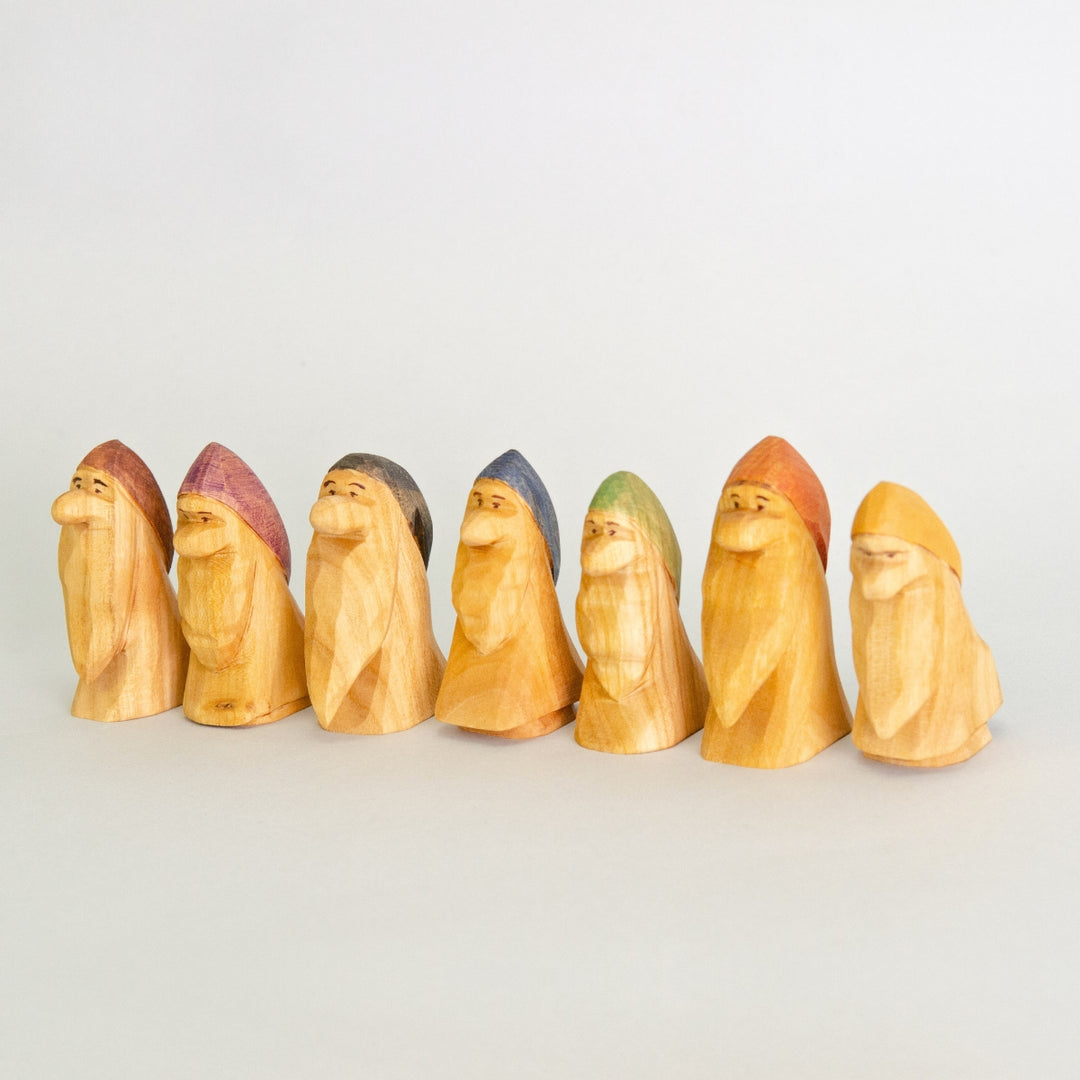 P026 Predan Dwarfs Set of 7