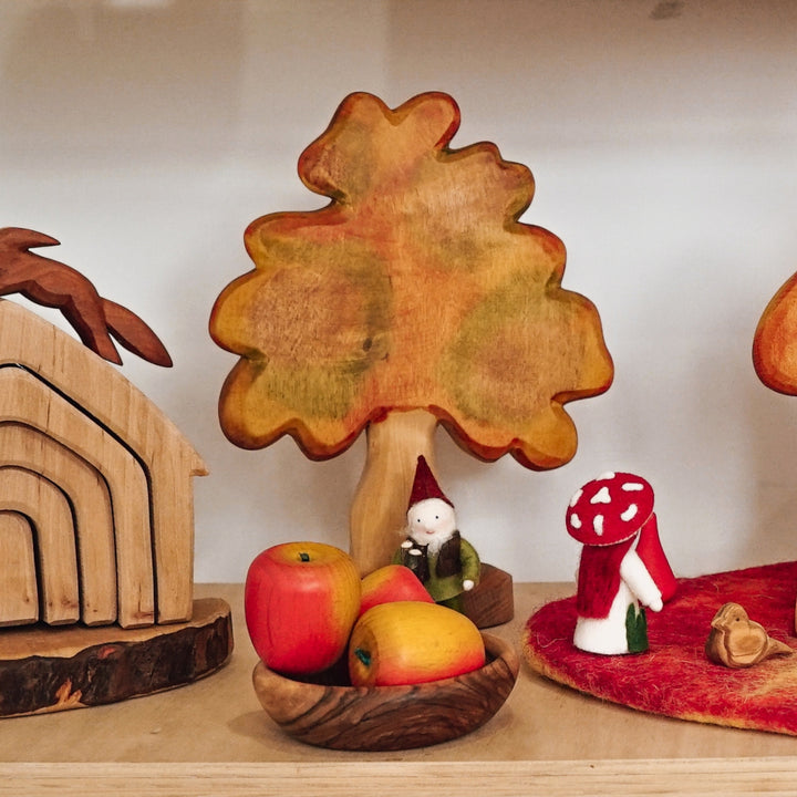 P048 Predan Oak Tree Autumn Large