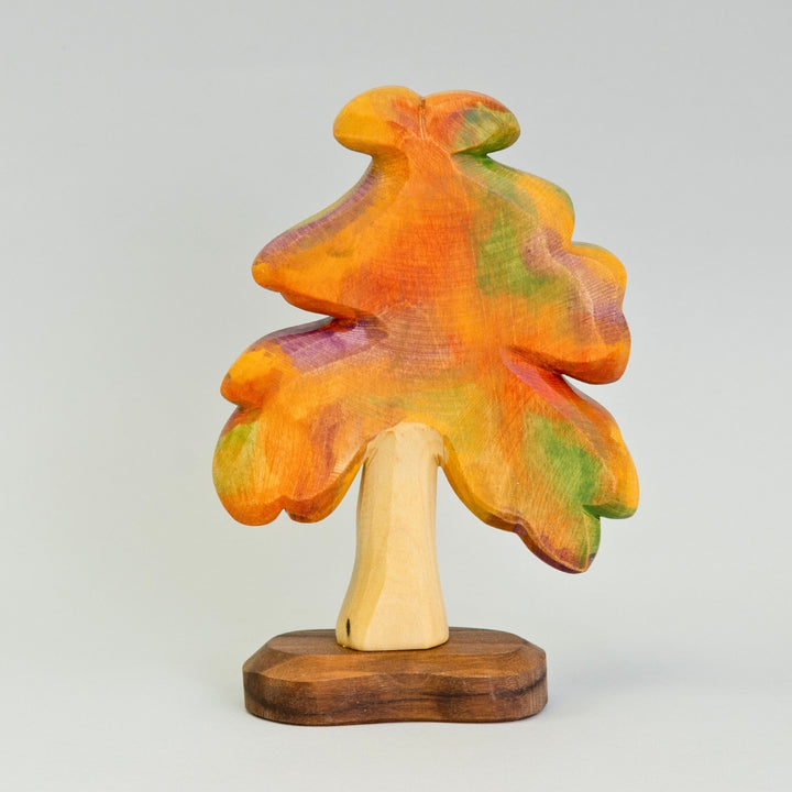 P048 Predan Oak Tree Autumn Large