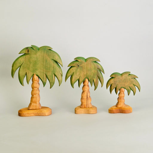 P058 Predan Palm Tree Medium