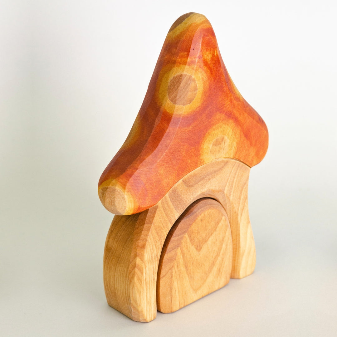 P082 Predan Toadstool Dwarfs House