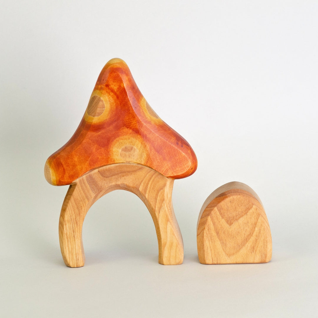 P082 Predan Toadstool Dwarfs House