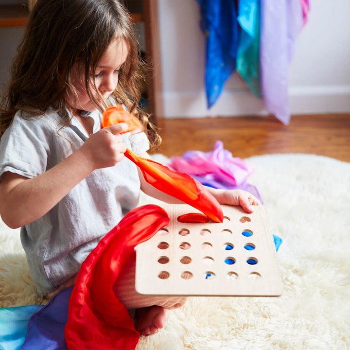 SS-23002 Sarah's Silks Wooden Weaving Board