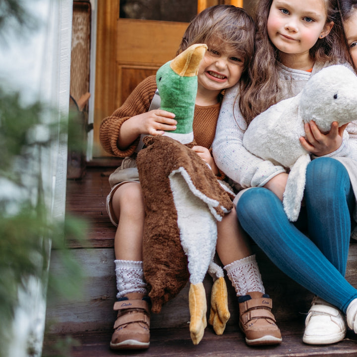 SN-Y21045 Senger Cuddly Animal - Drake Large w removable Heat/Cool Pack