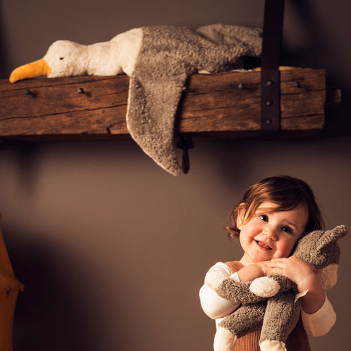 SN-Y21043 Senger Cuddly Animal - Seagull Large Vegan w removable Heat/Cool Pack